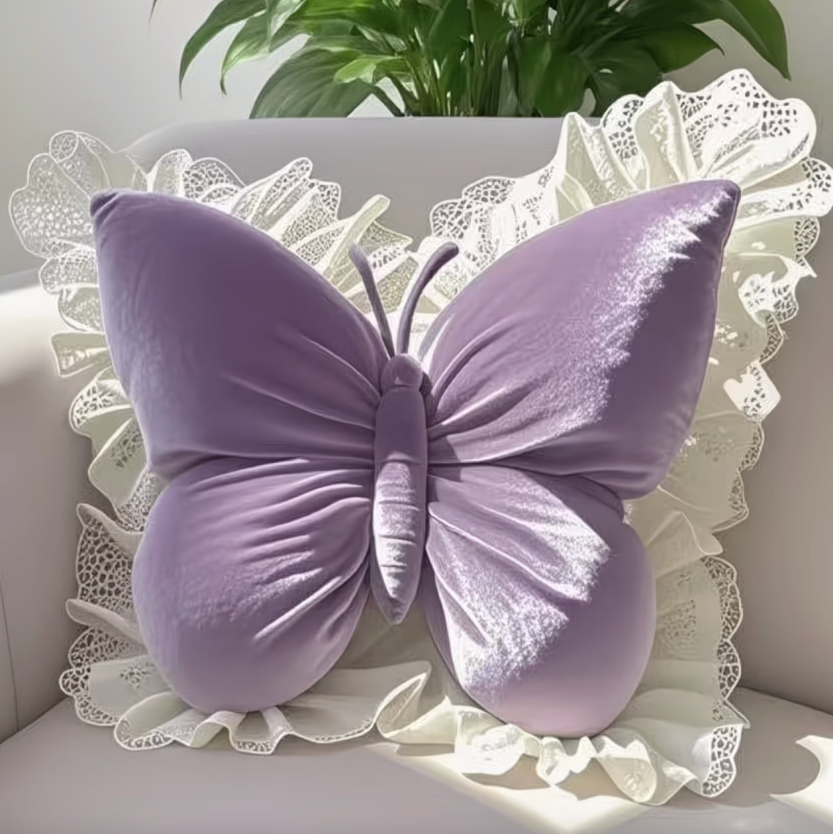 Poduszka Dekoracyjna Motyl z Koronką, Miękki Plusz, do Sypialni