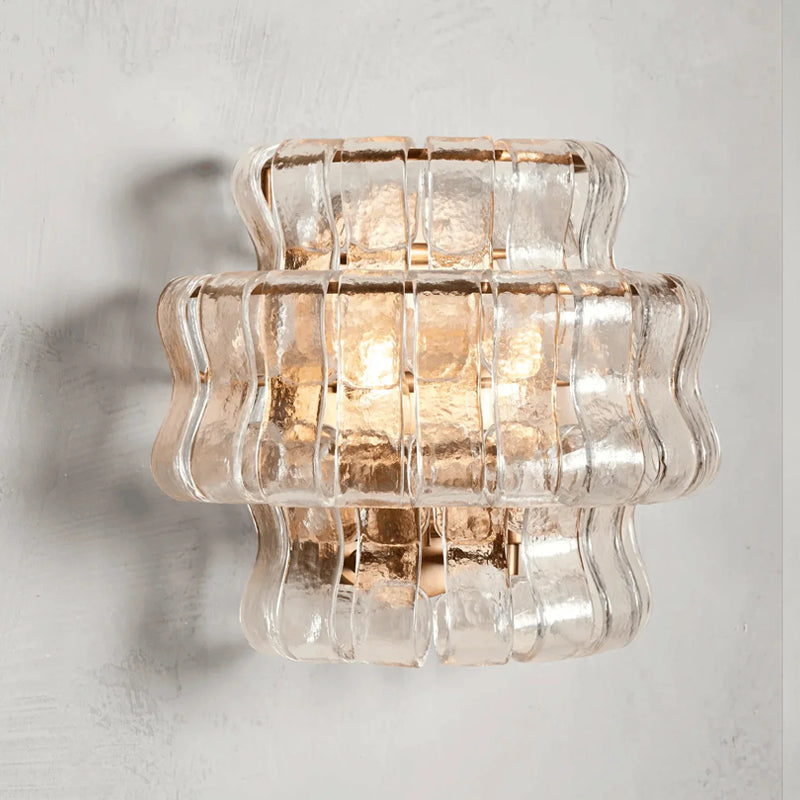 Kinkiet Art Deco z Warstwowym Teksturowanym Szklanym Kloszem – widok produktu 12 | Nuvira Home
