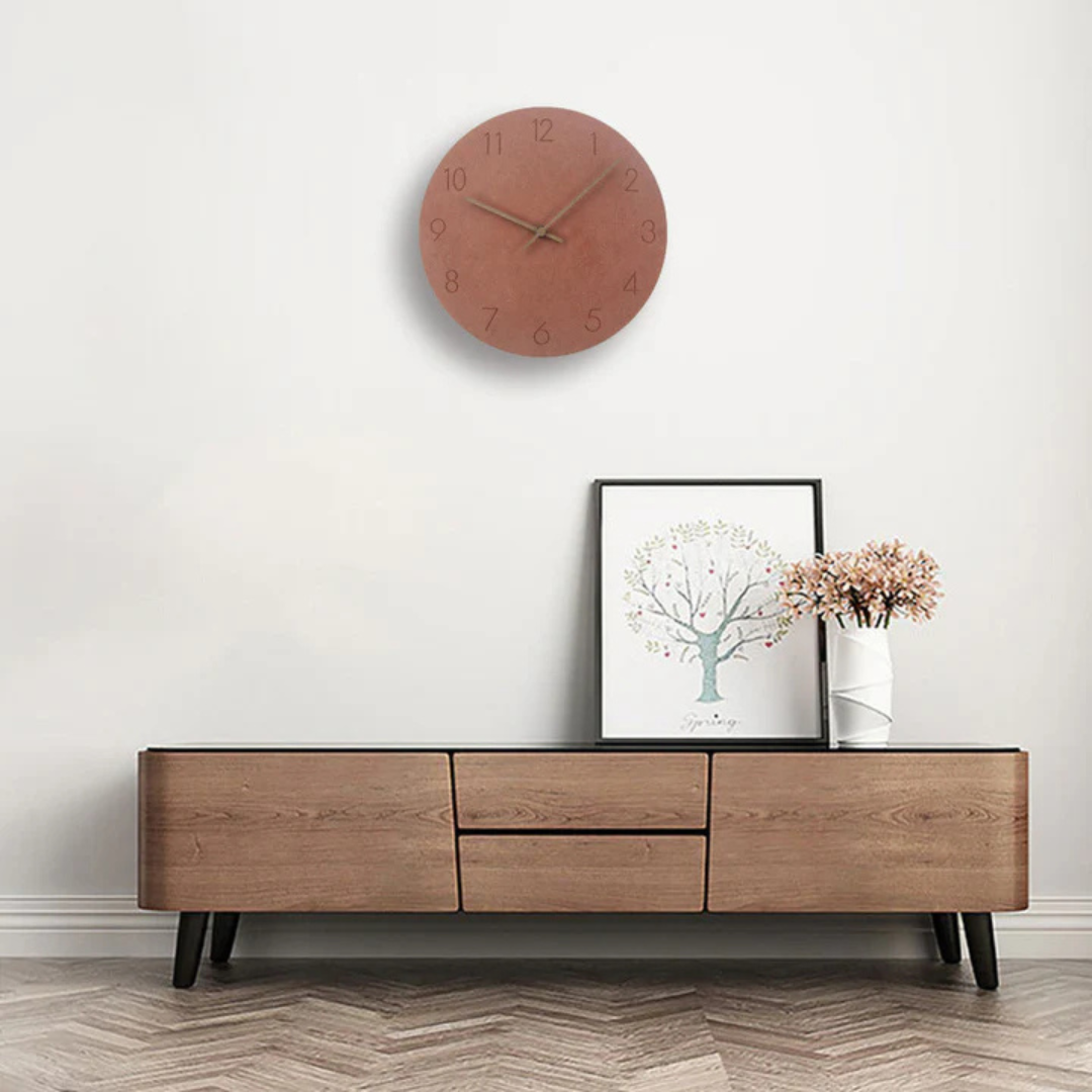Minimalistyczny Drewniany Zegar Ścienny – widok produktu 1 | Nuvira Home
