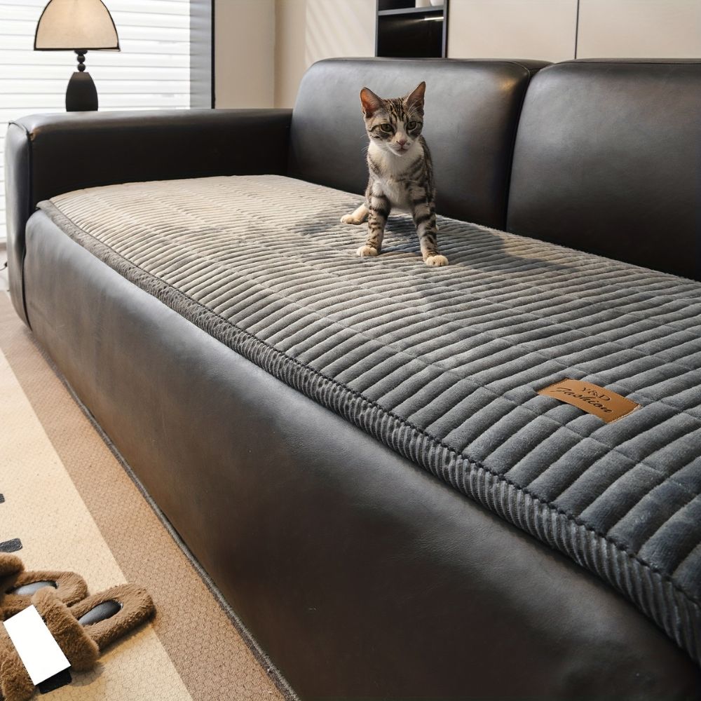 Pikowany Pokrowiec na Siedzisko Sofy – widok produktu 6 | Nuvira Home